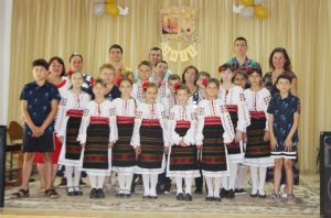 Elevii de la Gimnaziul „Bujor” din raionul Hâncești s-au întâlnit cu maestrul în artă Anatol Bragin